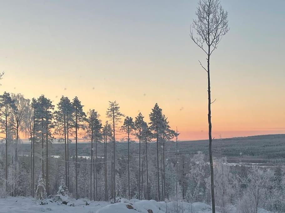 Tunnelmallinen Ja Ihana Moekki *